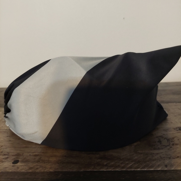 Oakley Ski Goggles - Picture 4 of 4